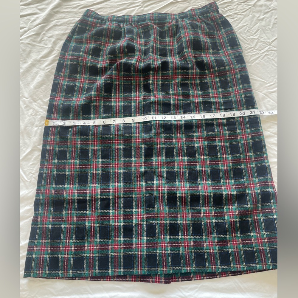 Vintage Pendleton Wool Plaid Skirt  black Stewart Tartan Knee Length | 12 - Picture 10 of 11